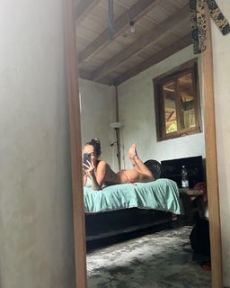 Inka Williams feet photo thumbnail