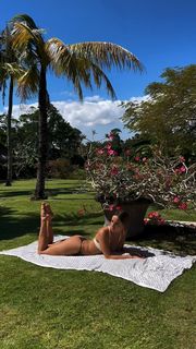 Inka Williams feet photo thumbnail