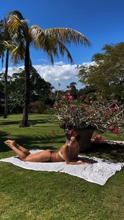 Inka Williams feet photo thumbnail