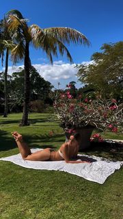 Inka Williams feet photo thumbnail