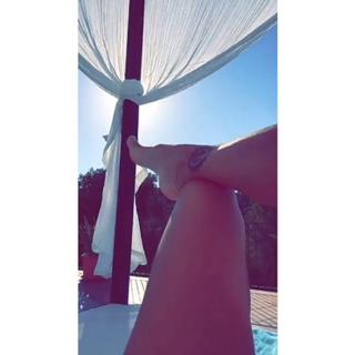 Inna feet photo thumbnail