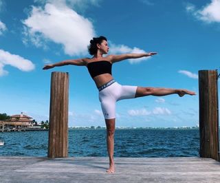 Inna feet photo thumbnail