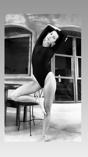 Inna feet photo thumbnail