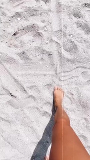 Inna feet photo thumbnail