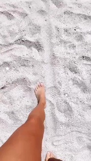 Inna feet photo thumbnail