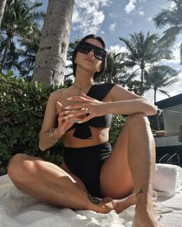 Inna feet photo thumbnail