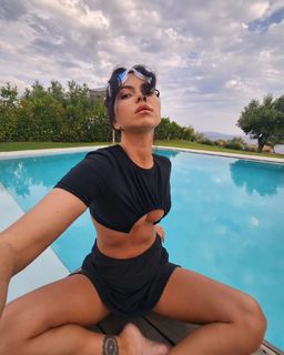 Inna feet photo thumbnail