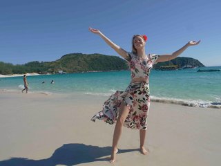 Inna Moll feet photo 3