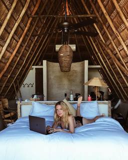 Inna Moll feet photo 18