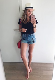 Inna Puhajková feet photo 3