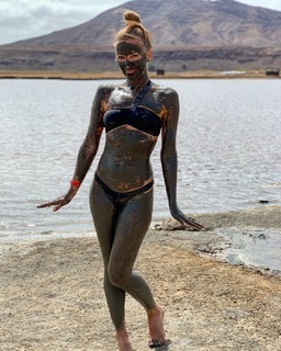 Inna Puhajková feet photo 11