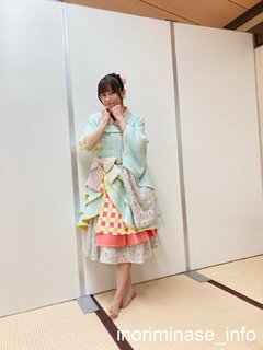 Inori Minase feet photo thumbnail