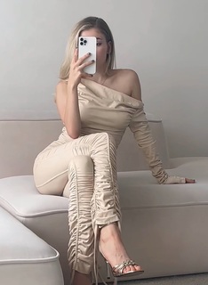 Inst Rinna feet photo 2