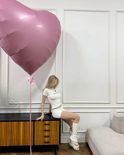 Inst Rinna feet photo 7