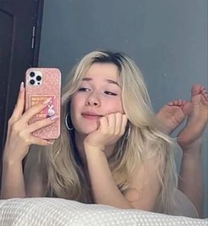 Inst Rinna feet photo 8