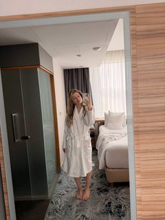 Inst Rinna feet photo 2