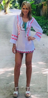 Inés Sainz feet photo thumbnail