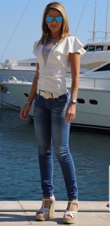 Inés Sainz feet photo thumbnail
