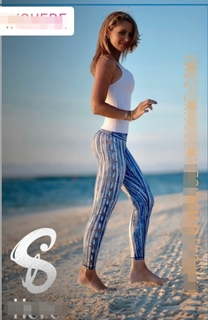 Inés Sainz feet photo thumbnail