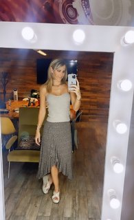 Inés Sainz feet photo thumbnail