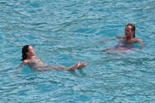 Inés Sastre feet photo 3
