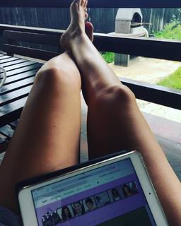 Ioana Ginghina feet photo 9