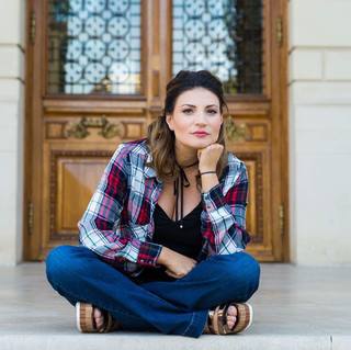 Ioana Ginghina feet photo 2