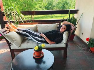 Ioana Ginghina feet photo 17