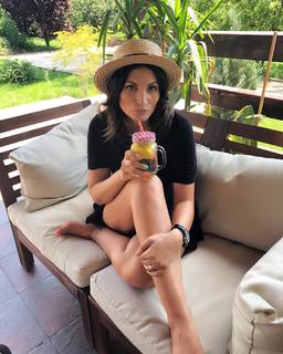 Ioana Ginghina feet photo 14