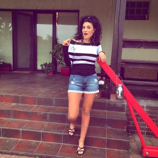 Ioana Ginghina feet photo 1