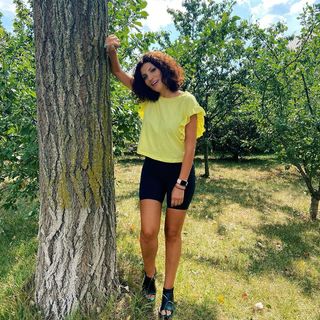 Ioana Ginghina feet photo 11