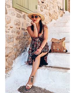 Ioanna Pilihou feet photo 16