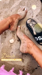 Ioanna Touni feet photo thumbnail