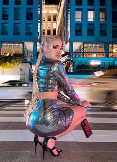 Ioanna Touni feet photo thumbnail