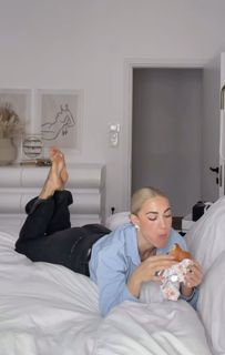 Ioanna Touni feet photo 4