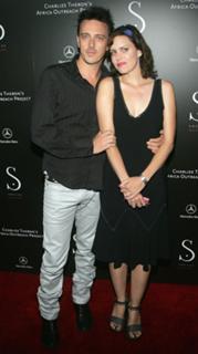 Ione Skye feet photo 1