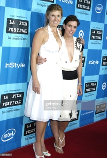 Ione Skye feet photo 17