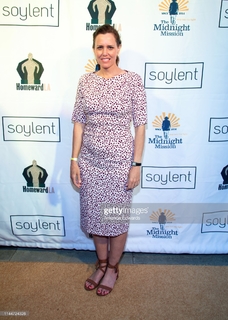 Ione Skye feet photo 4