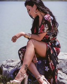 Ioulia Kallimani feet photo 1