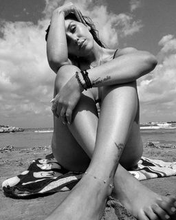 Ioulia Kallimani feet photo 8