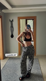 Ipek Filiz Yazici feet photo 5