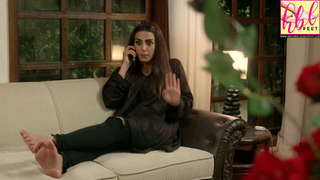 Iqra Aziz feet photo 18