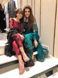 Iqra Aziz feet photo 11