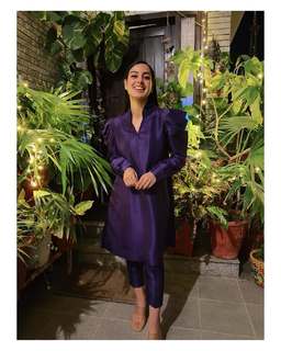 Iqra Aziz feet photo 16