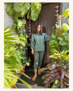 Iqra Aziz feet photo 12