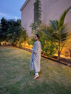 Iqra Aziz feet photo 16
