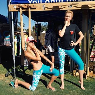 Ireland Baldwin feet photo thumbnail