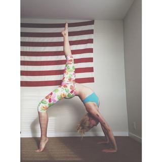 Ireland Baldwin feet photo thumbnail