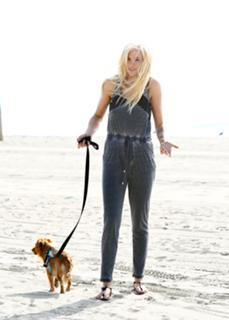 Ireland Baldwin feet photo thumbnail