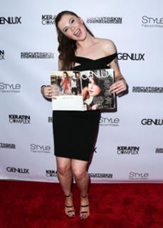 Ireland Baldwin feet photo thumbnail